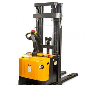 Штабелер самоходный 1,5 т 2,5 м TOR ES15DE (с платформой) Штабелер самоходный 1,5 т 2,5 м TOR ES15DE (с платформой)