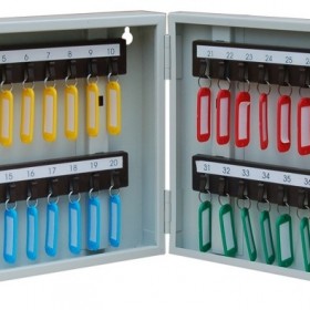 Шкаф для ключей КЛ-40 с брелками