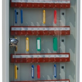 Шкаф для ключей КЛ-50C с брелками